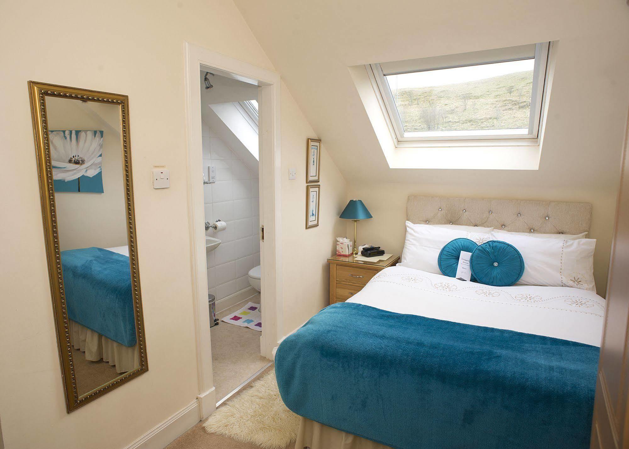 Bed and Breakfast Craig Park House Airdrie Esterno foto