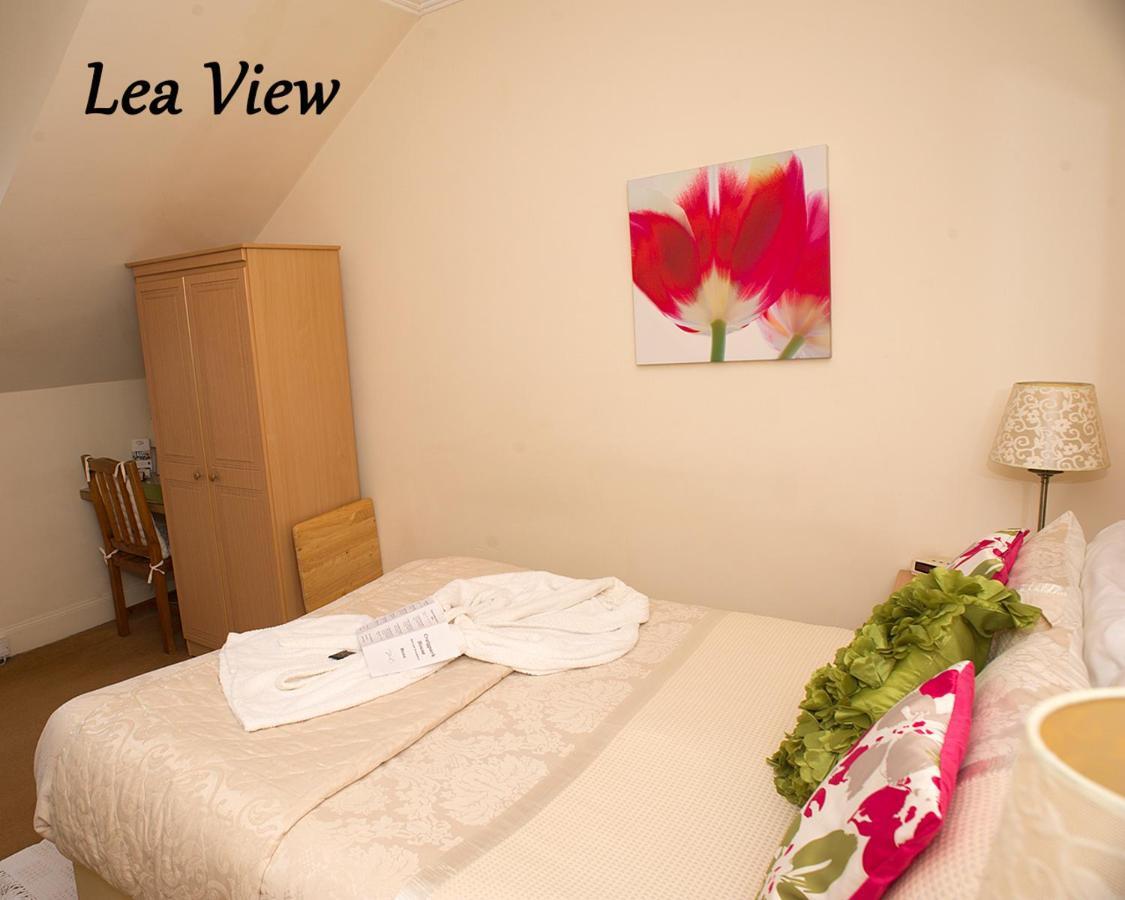 Bed and Breakfast Craig Park House Airdrie Esterno foto